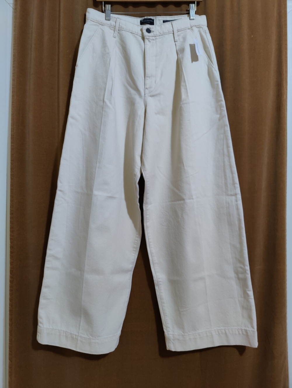 BR Premium Denim High Rise Relaxed Wide Leg Pants, Size 31